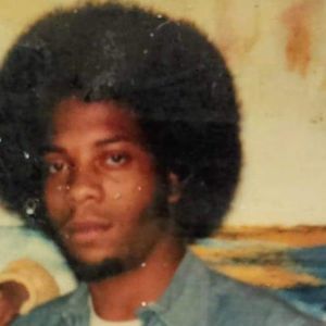 Meet your Posher, Lewis d